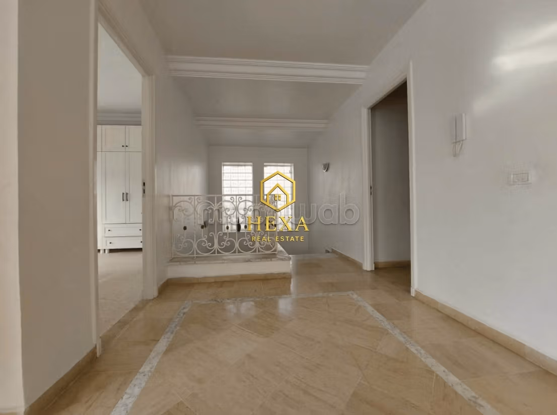 Villa S4 con giardino ai Jardins De L'Aouina