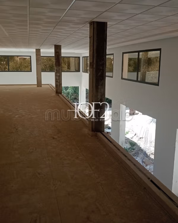 Showroom Te Koop 257m2 – Mghogha, Tanger