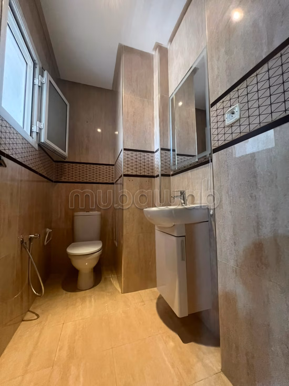 Duplex s3 aux jardins de carthage