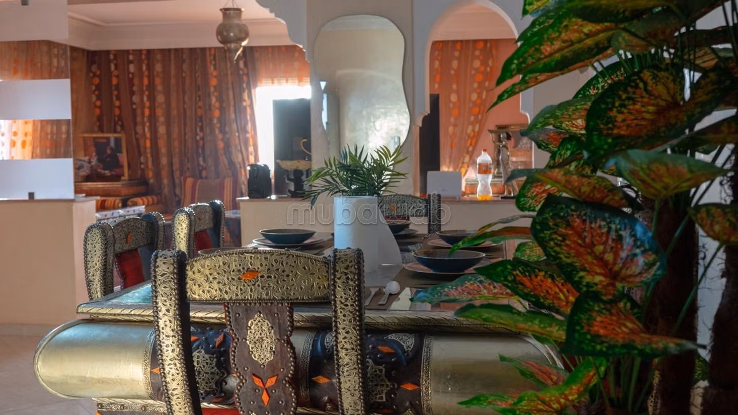 Vente d'un bel appartement à rte casa. 4 grandes pièces. Meublé
