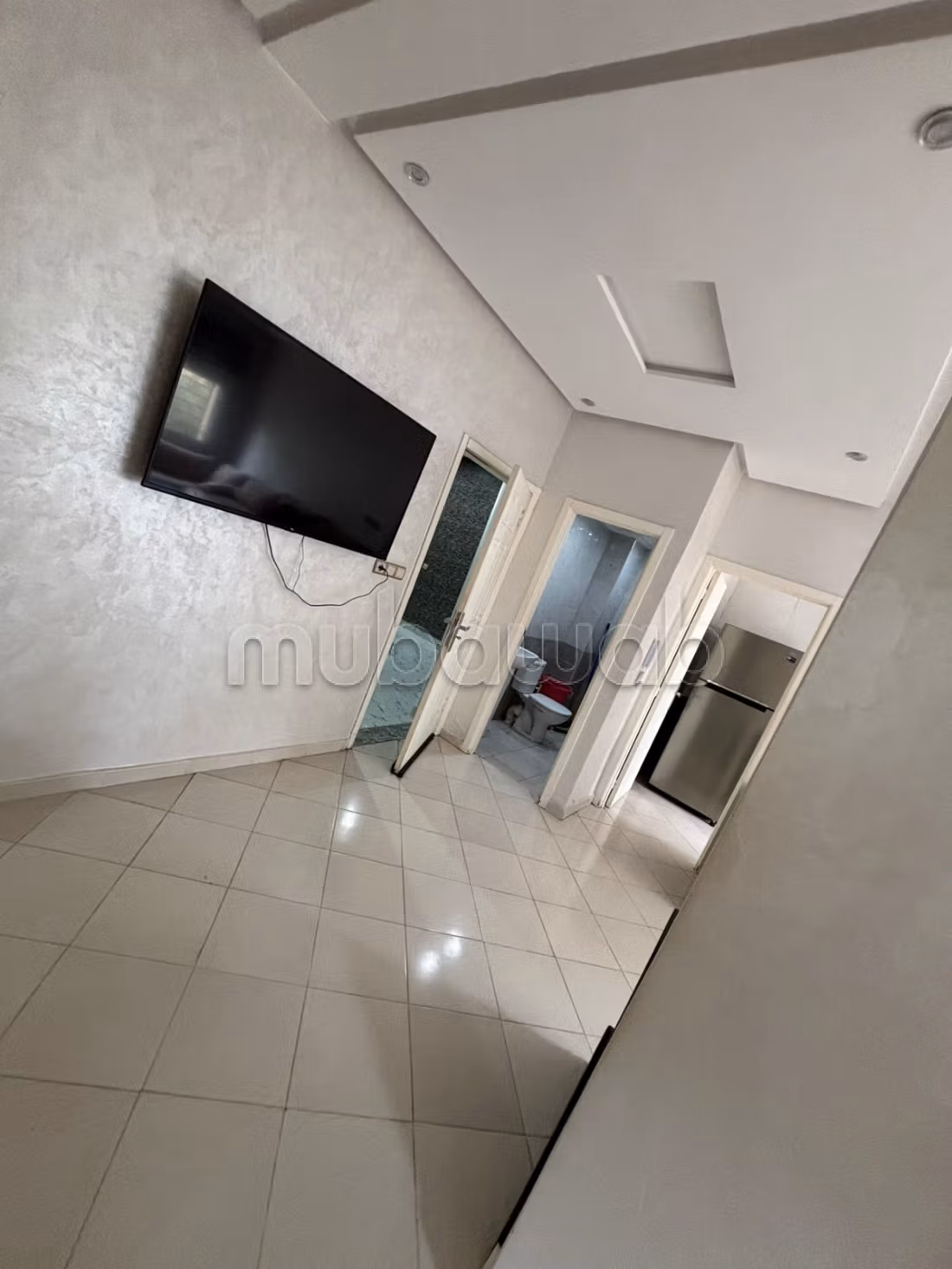Alquila este apartamento en Hamria. Superficie total 43 m². Terraza y ascensor