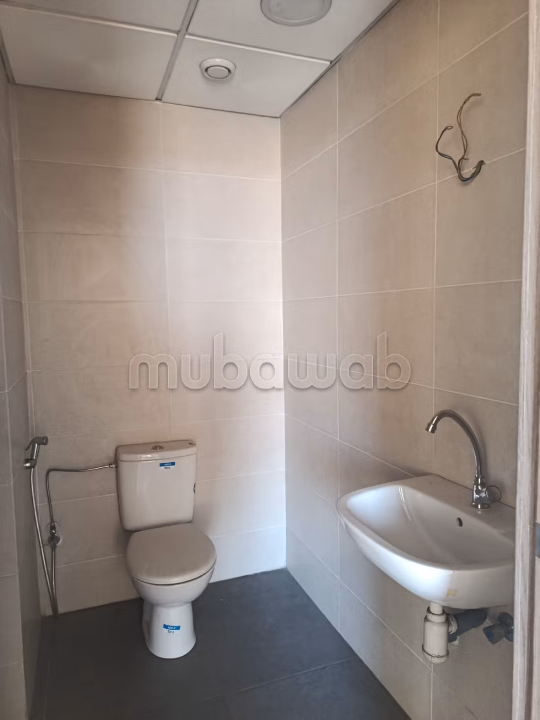 Location – Plateau de bureaux neuf de 66 m²