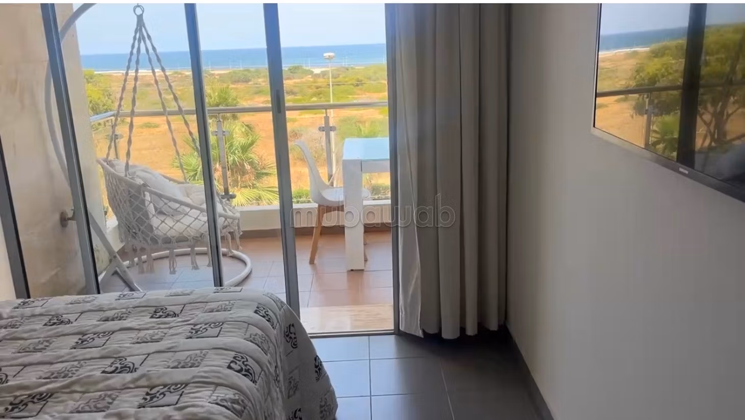 Location d’un appartement Meublé 1 chambre, 1 sdb, 1 cuisine fermée dans résidence avec piscine