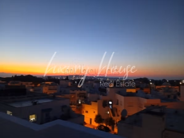 Duplex S3 meublé avec terrasse au cœur de Sidi Bou