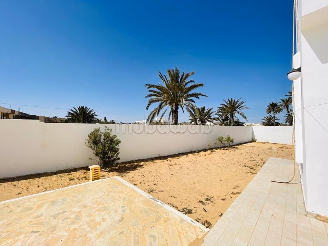 Maison à louer dans la zone touristique Djerba