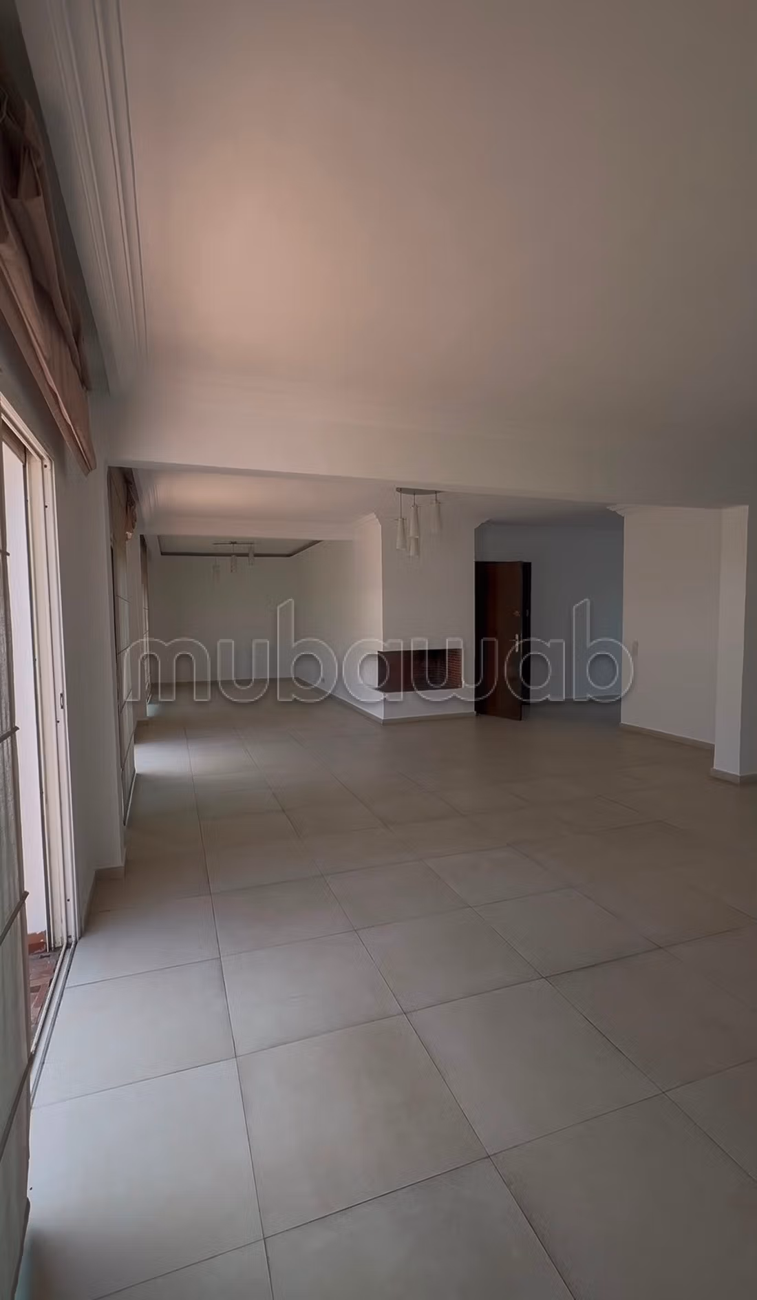 À louer – Magnifique duplex de 400 m² – Racine — 3
