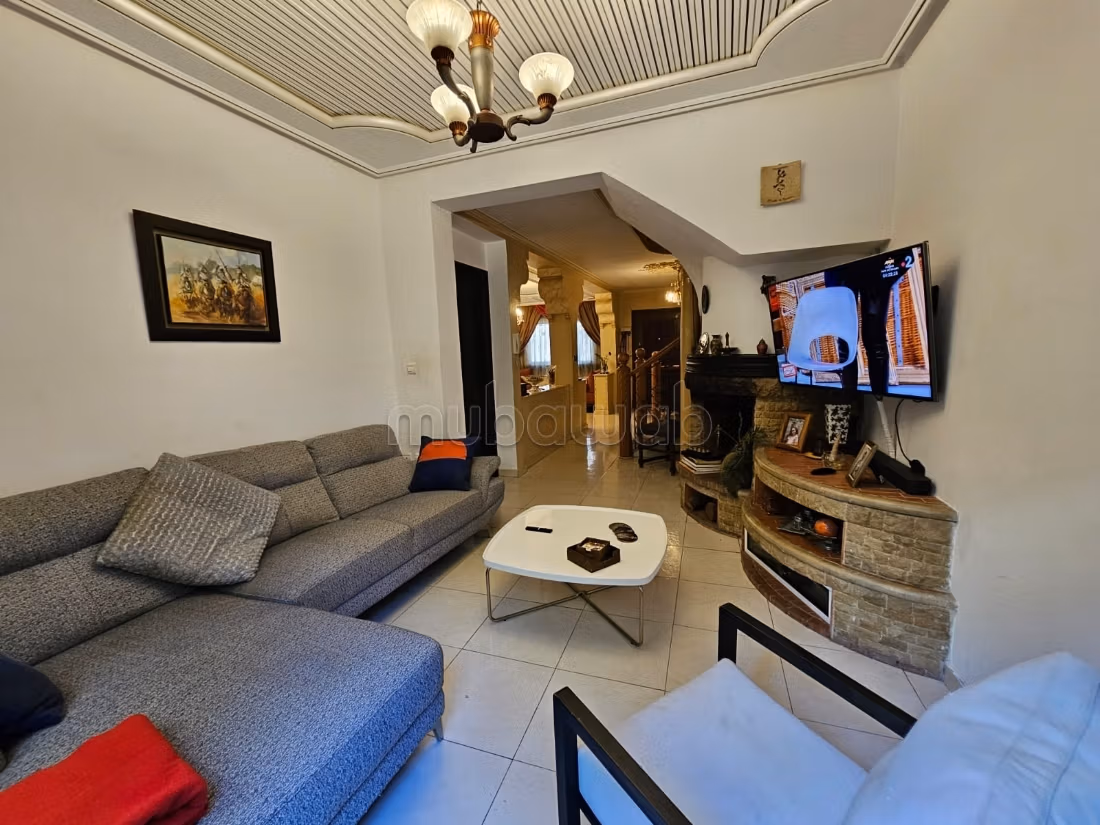 Woonvilla bij het paleis Diyafa