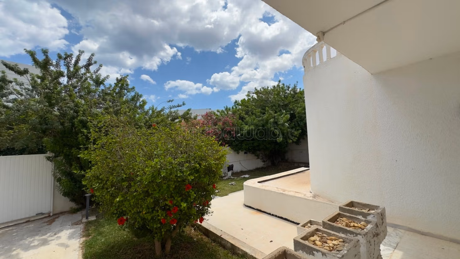 RDC de villa pour la location