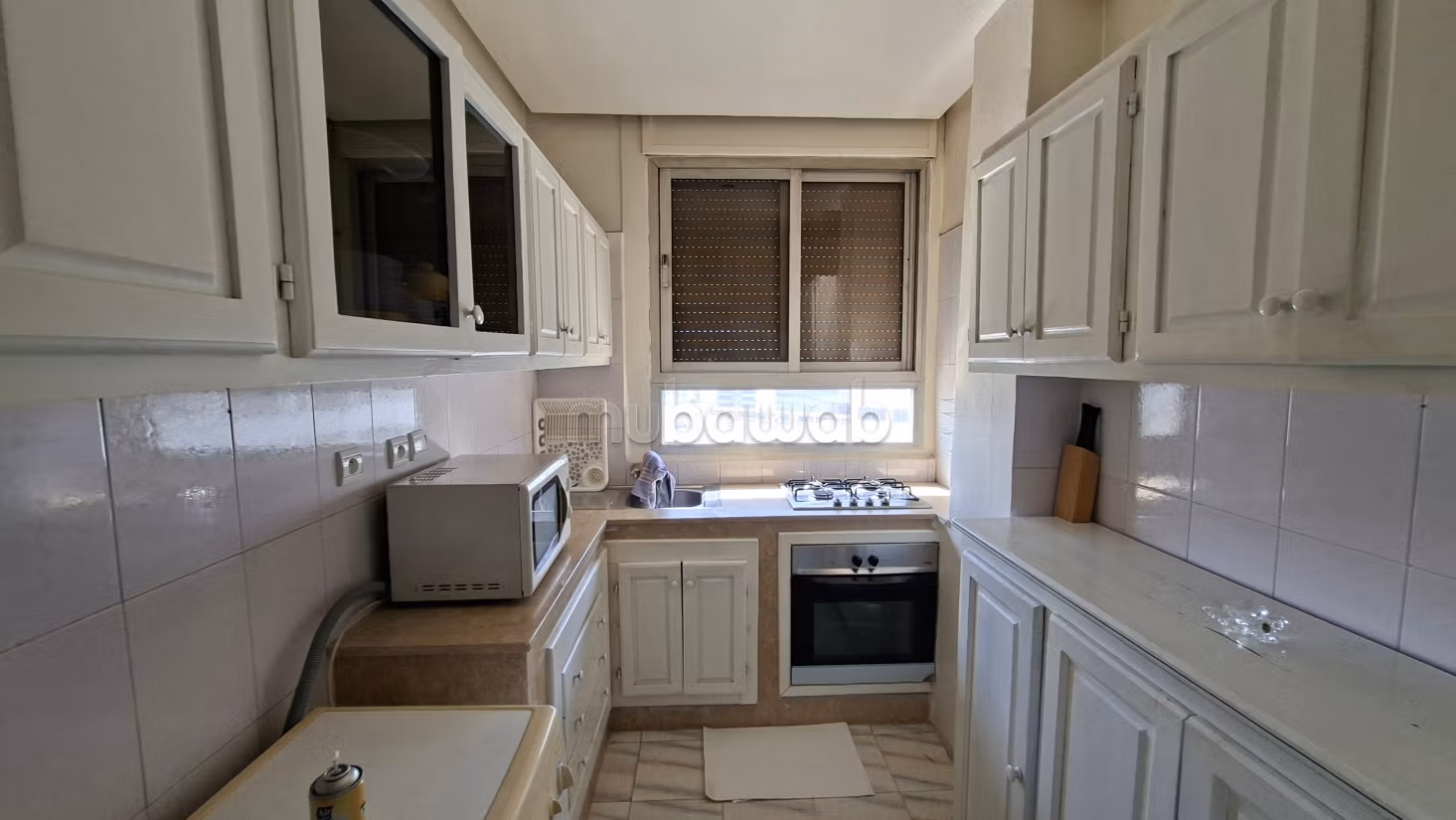 Apt 95 m² plein sud 
2 chambres proche port — 4