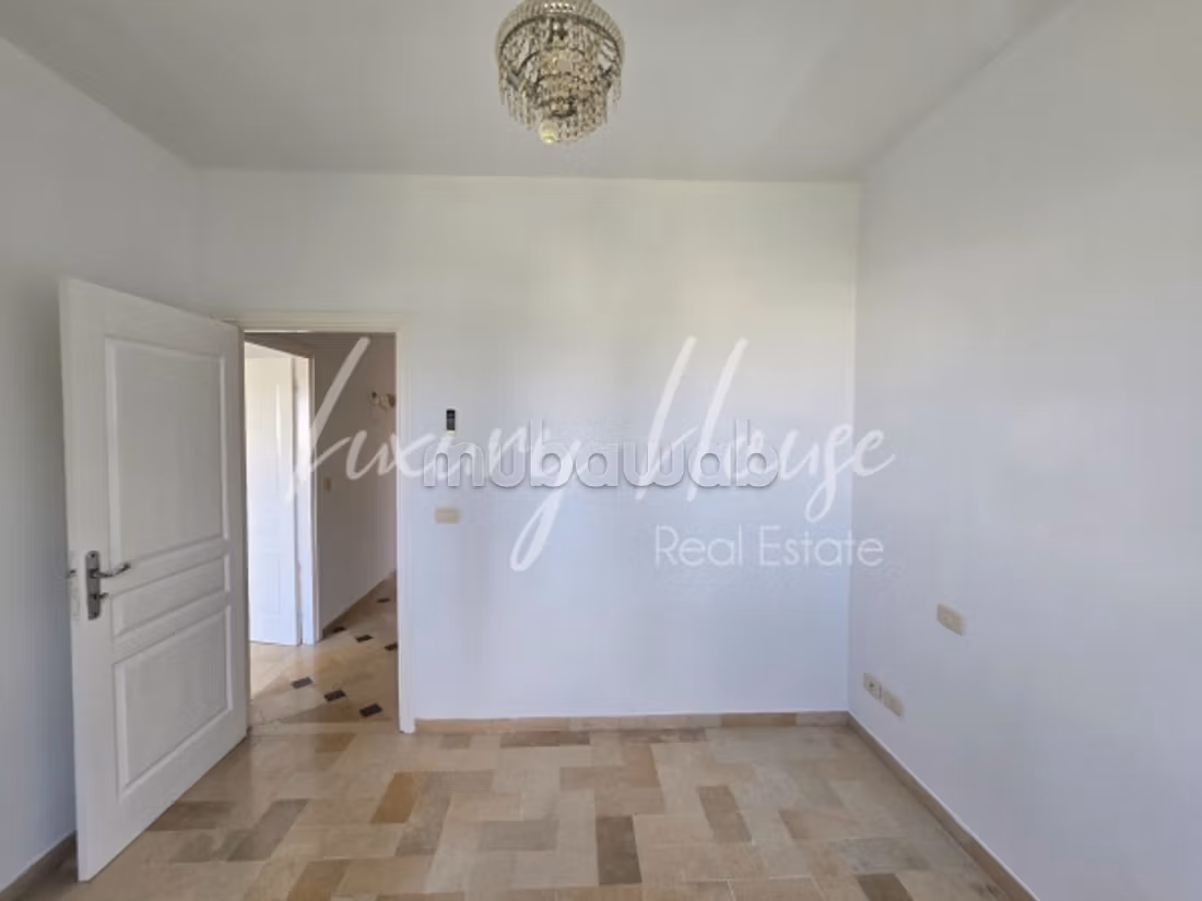Una villa S3 indipendente in stile duplex a La Sou