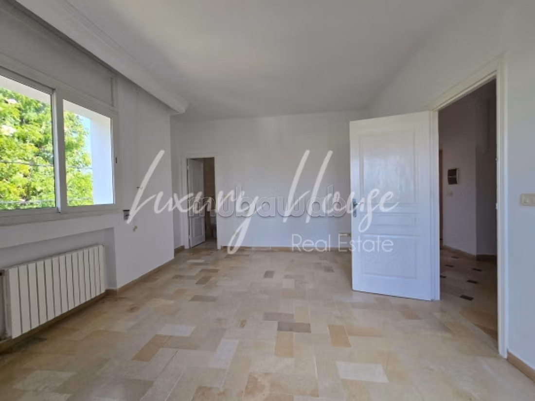 Una villa S3 indipendente in stile duplex a La Sou