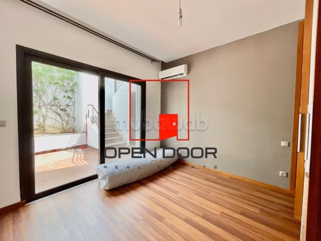 In affitto – Magnifica villa moderna S5 con piscina