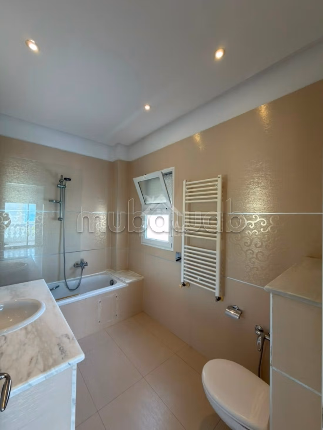 A louer un appartement à la Marsa plage