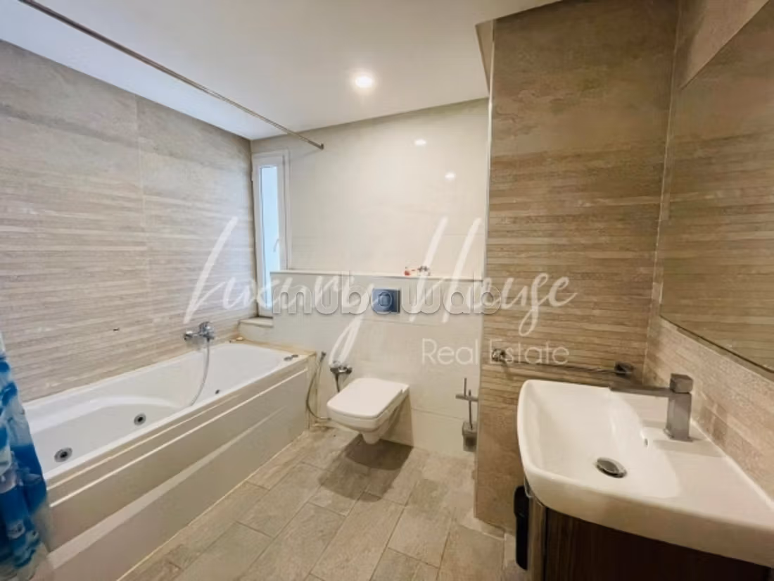 Splendide Appartement S4 aux Jardins de Carthage