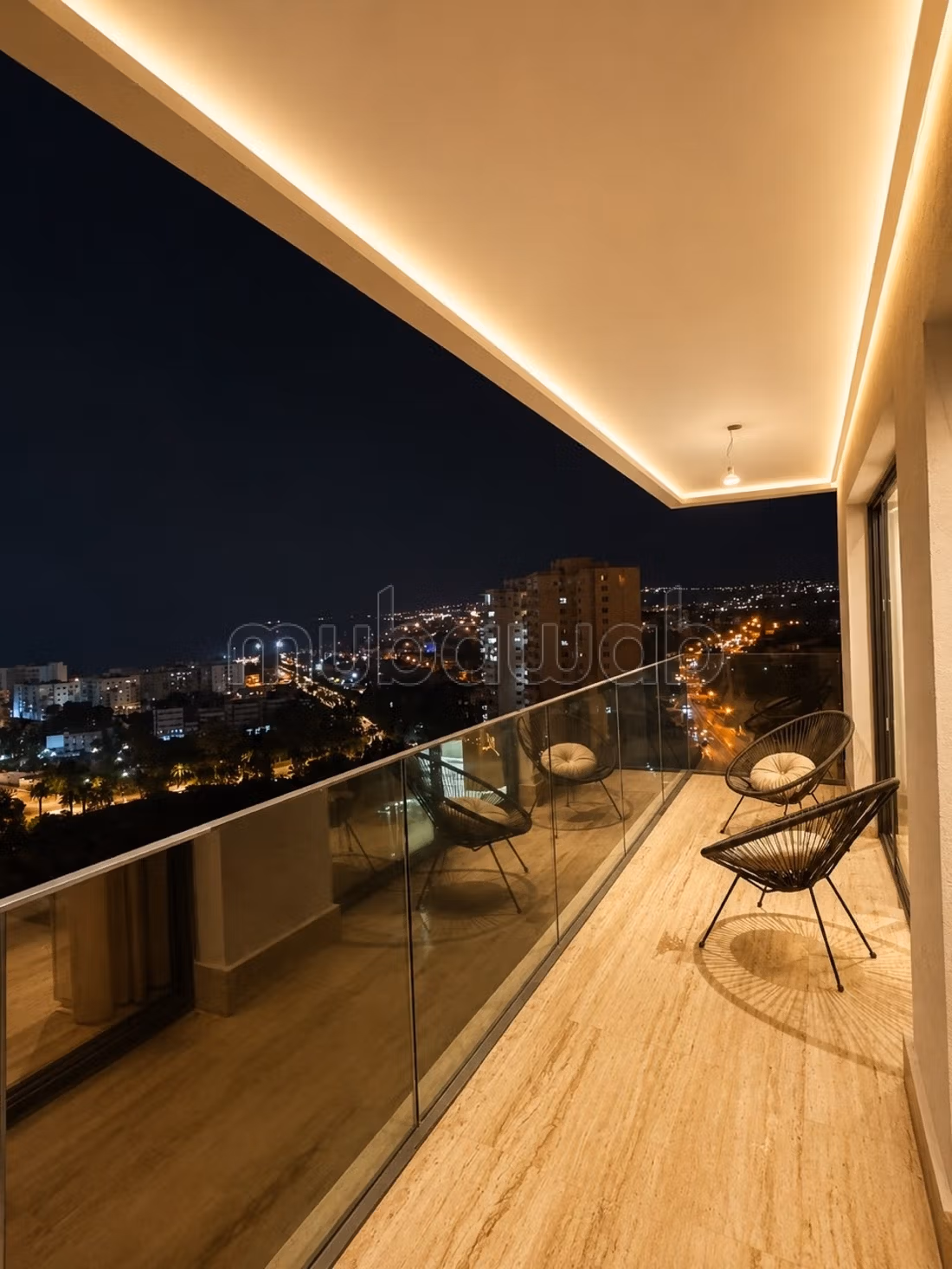 Studio vue mer 
Plus haute résidence de Tanger
