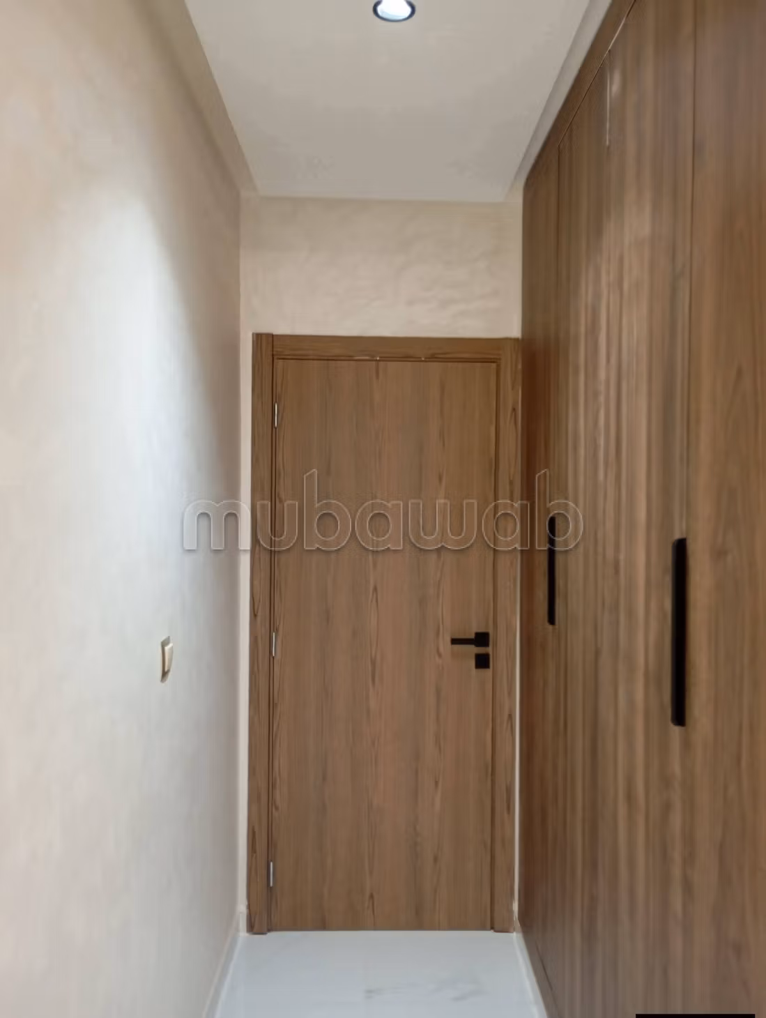 Apartamento en venta en Hamria. Superficie de 203 m². Puerta blindada, seguridad