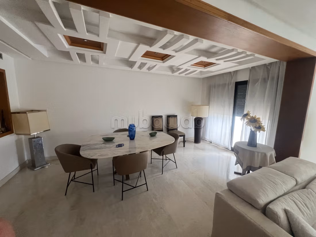 Location d'un appartement à Gauthier. 4 belles chambres. Meublé — 6