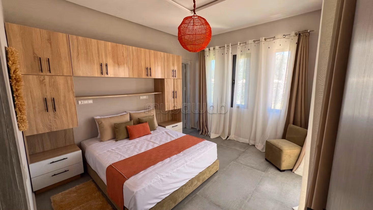 Luxe villa te koop in Douar Laarab. Oppervlakte van 1000 m². Gemeubileerd