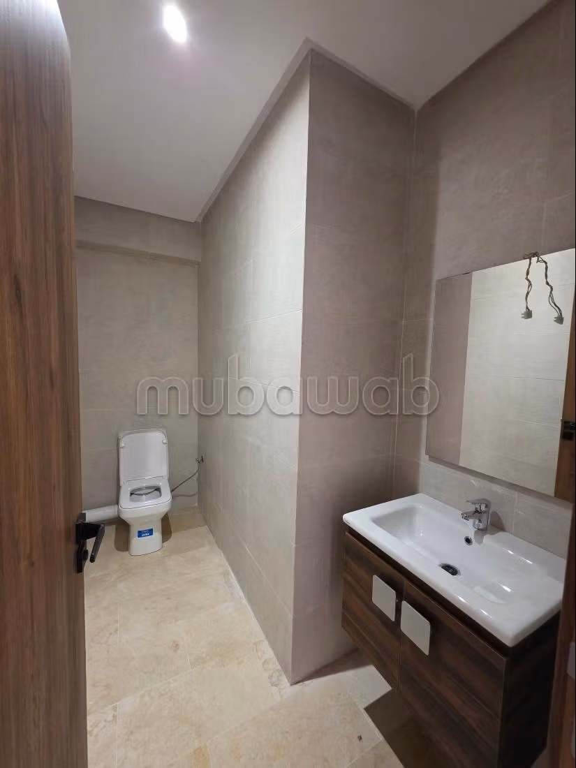 Appartement à louer à Samlalia. Surface de 80 m². Prestation de conciergerie, belle Piscine Num whatsapp
