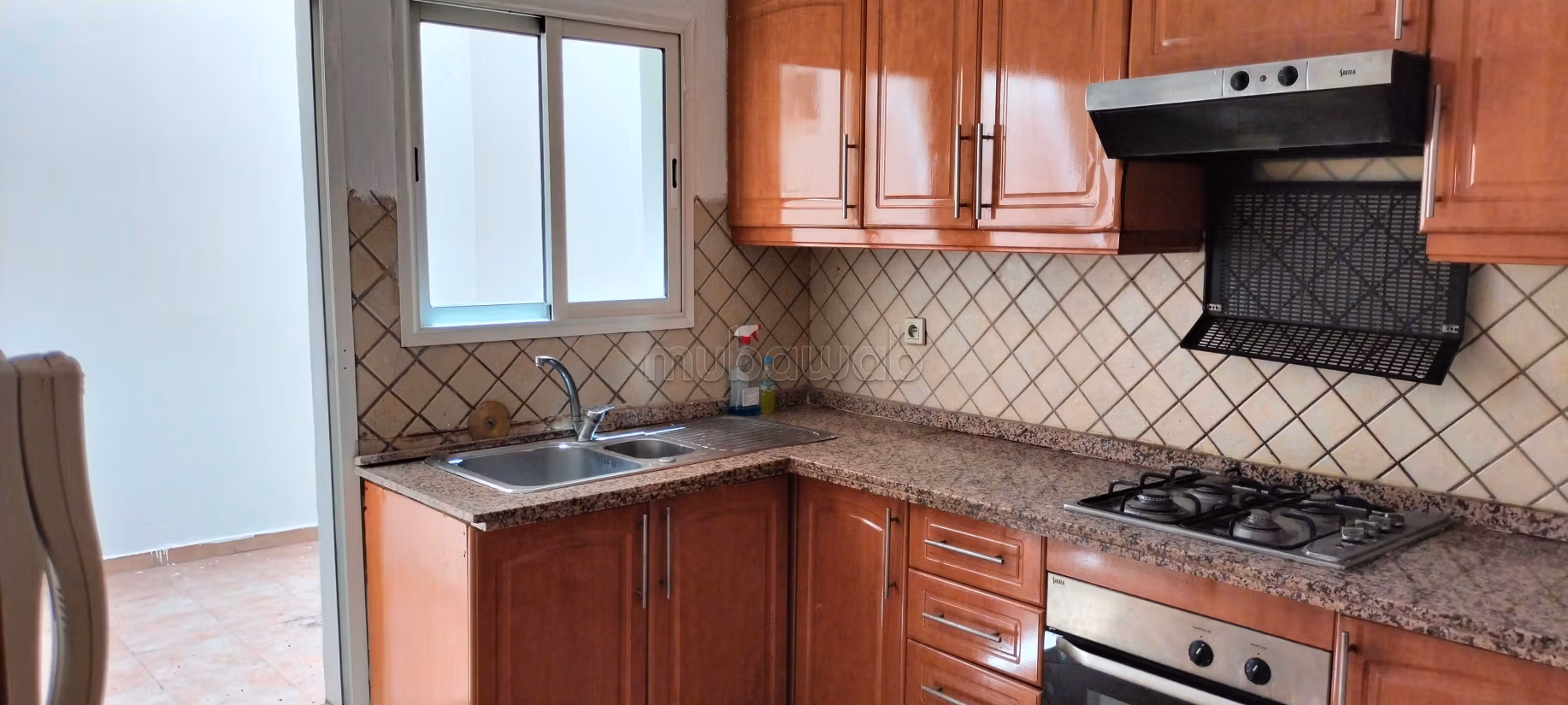 Appartement merveilleux à vendre à Simalalia. Superficie totale 85 m². Avec ascenseur et zone verte — 3