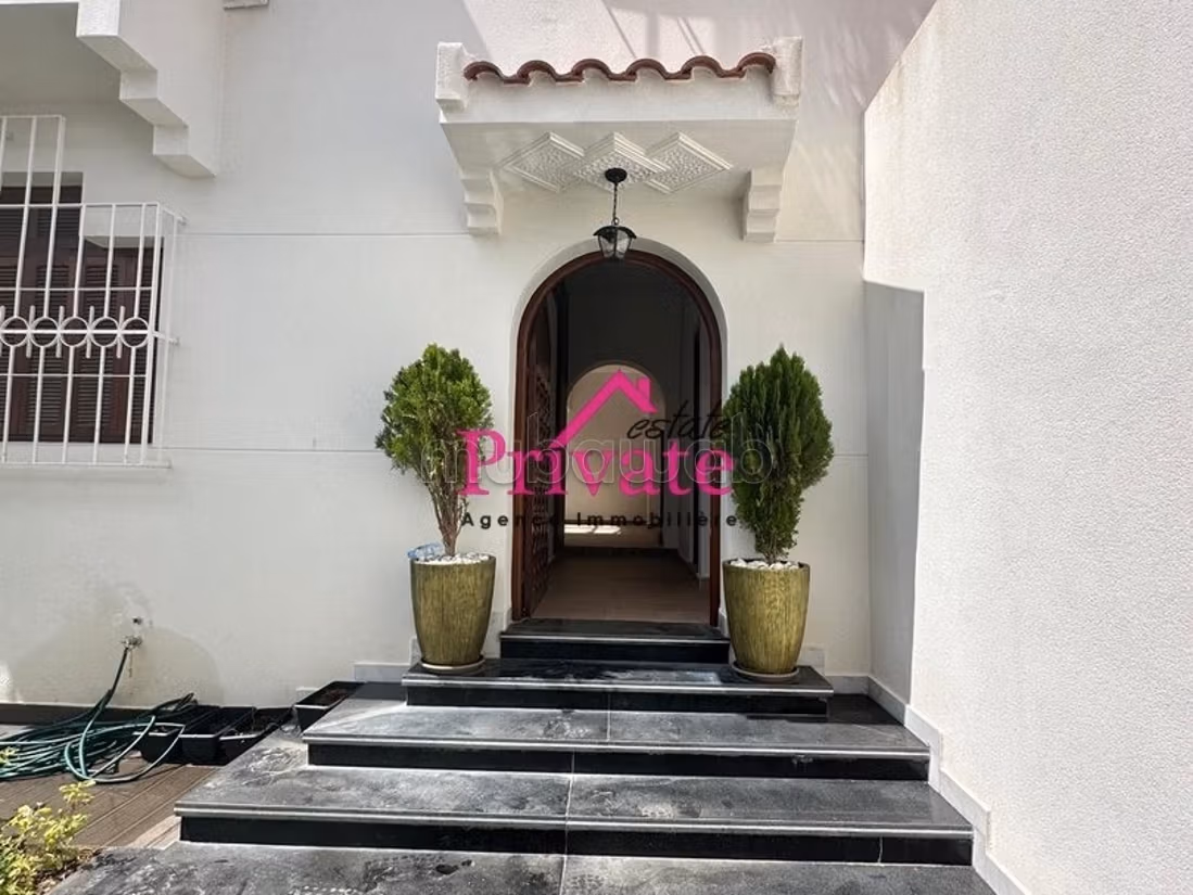 Vente VILLA 345 m² JBEL KBIR Tanger Ref: VZ421