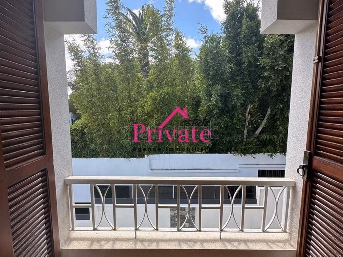 Vente VILLA 345 m² JBEL KBIR Tanger Ref: VZ421