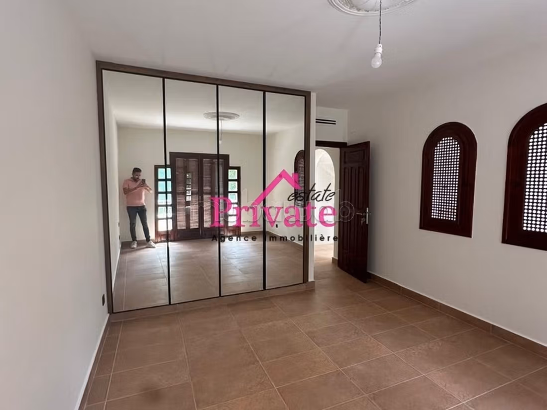 Vente VILLA 345 m² JBEL KBIR Tanger Ref: VZ421