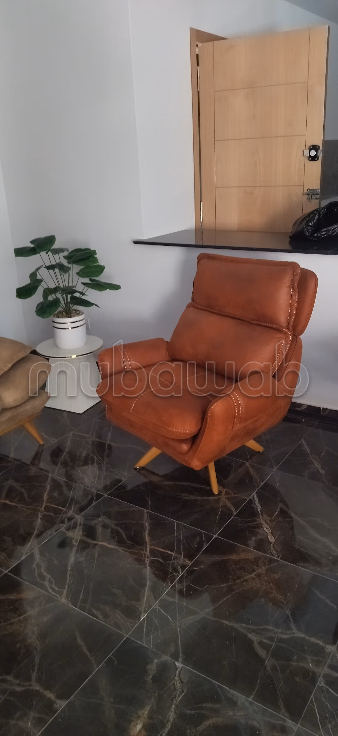 Maison à vendre. 4 chambres. Porte sécurisée et chauffage central