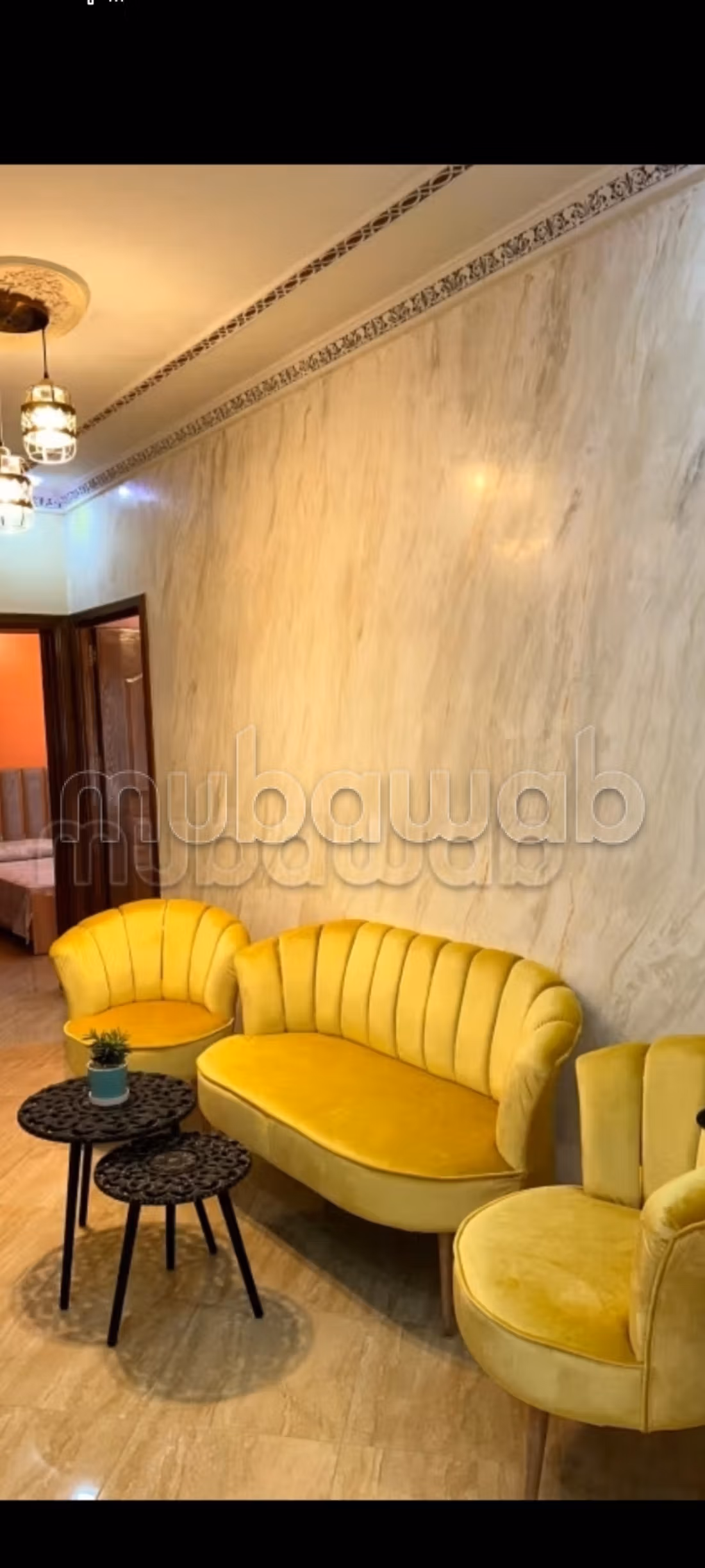 Bell'appartamento in affitto nel quartiere Zaitoun. Superficie totale di 85 m². Salotto tradizionale e sistema satellitare