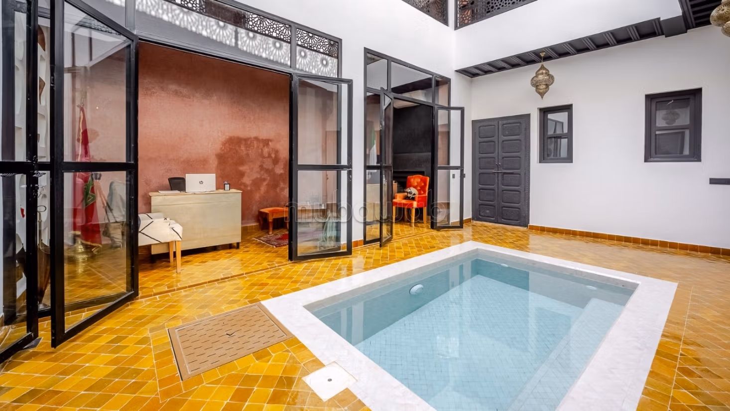 De Kunst van Leven in het Hart van Riad Laarousse