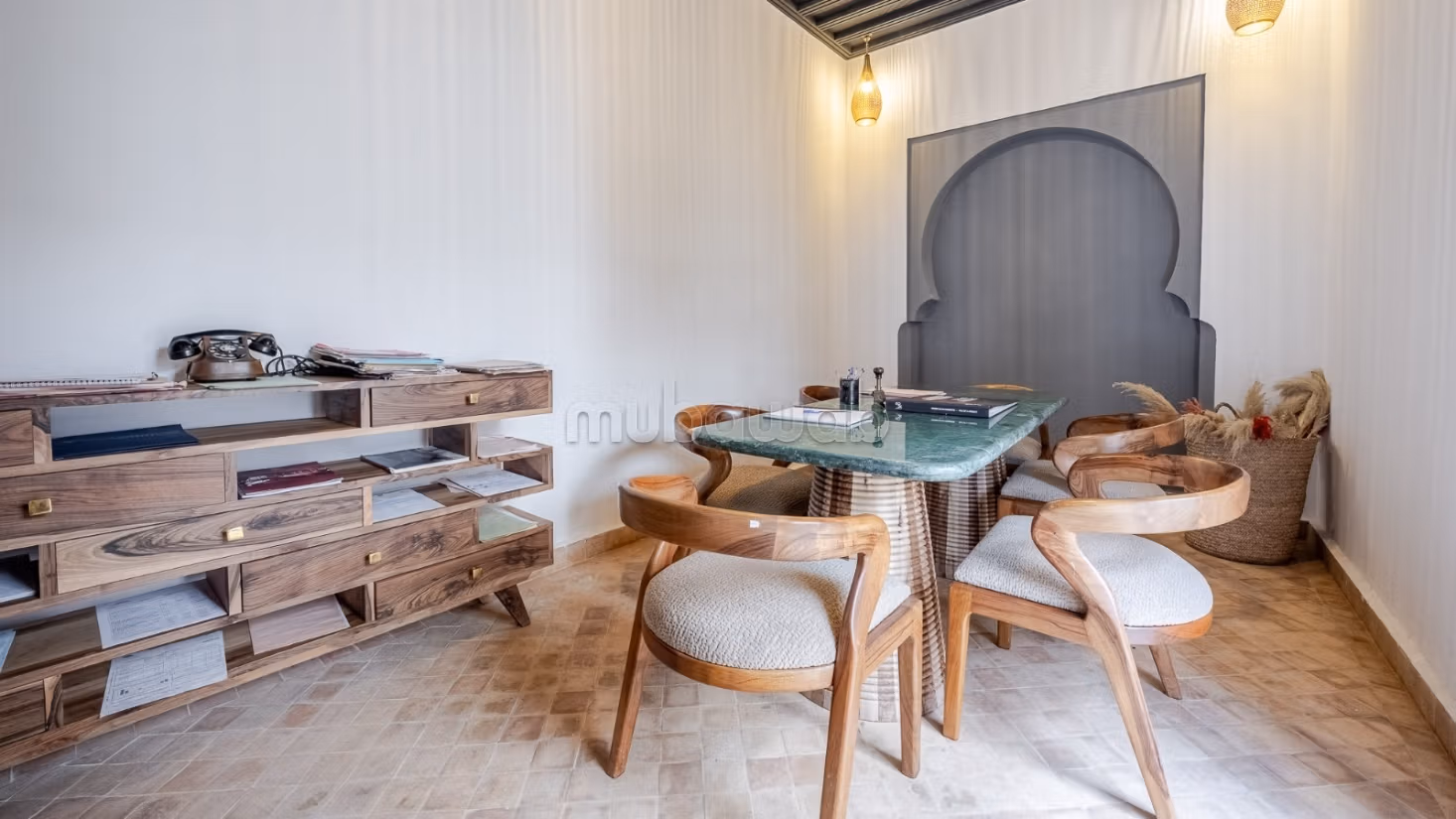 De Kunst van Leven in het Hart van Riad Laarousse