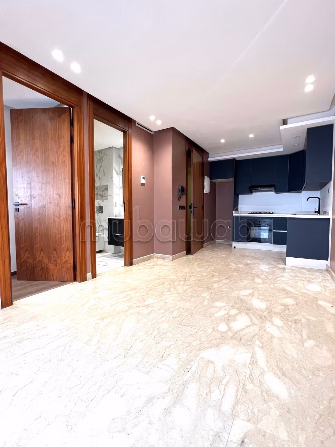 À louer – Appartement salon une chambr au quartier Palmier — 2