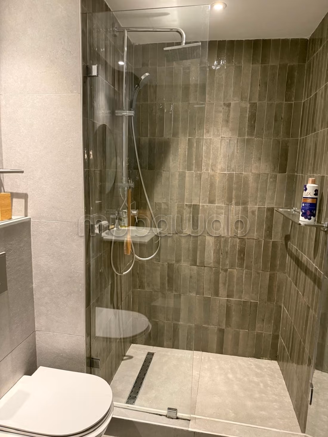 À louer – Studio meublé au quartier Oasis — 2