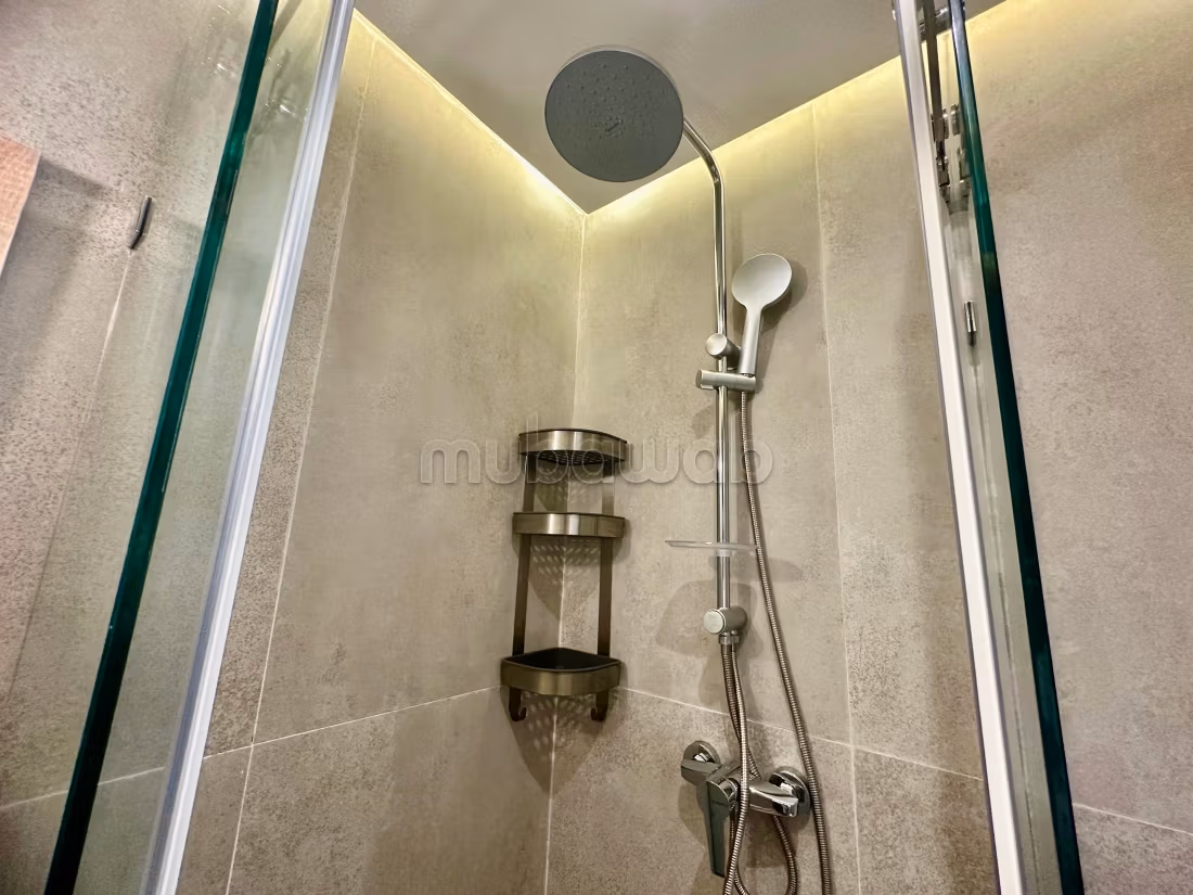 Appartement à vendre 53 m² à avenue Abdelkrim El Khattabi à Marrakech.
1 chambre. Bien meublé — 2