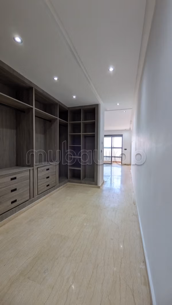 Luxury New-Build Apartment 132 m²
