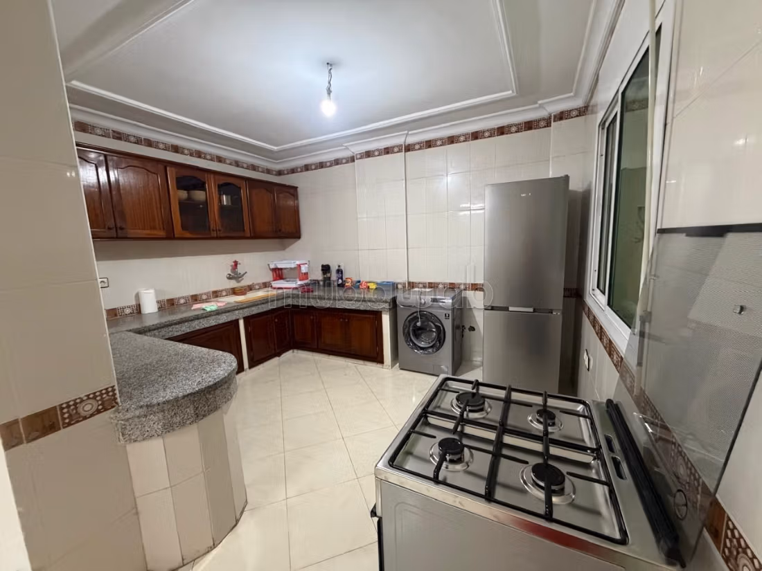 Appartement 250 m² à Centre — 4