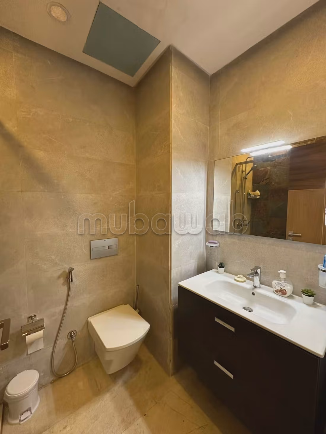 Le creste della California 14500 dhs