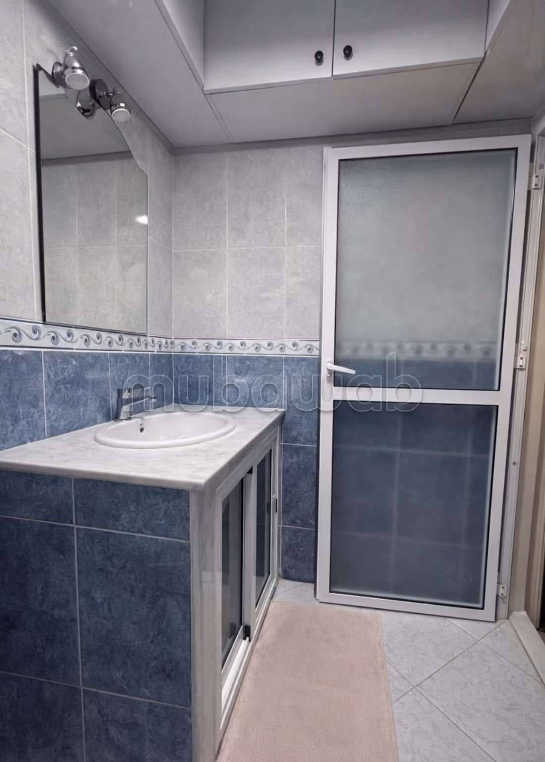 Vente d'un bel appartement à Hay Mohammadi. 3 grandes pièces. Porte blindée et parabole