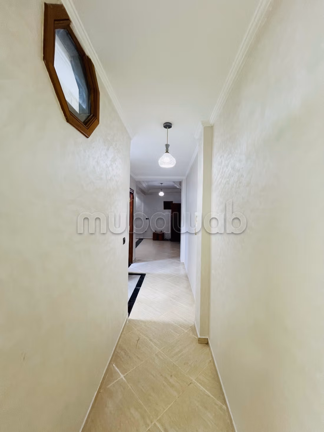 Appartement en location à Guéliz. Surface de 150 m². Double vitrage et chauffage central