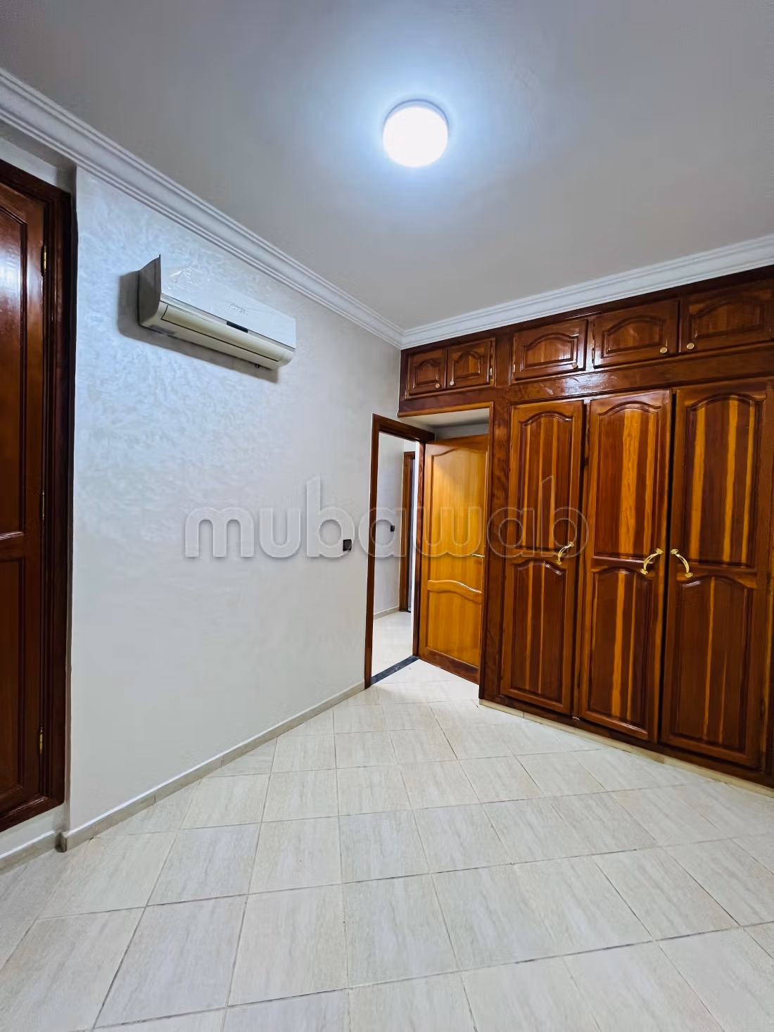 Appartement en location à Guéliz. Surface de 150 m². Double vitrage et chauffage central