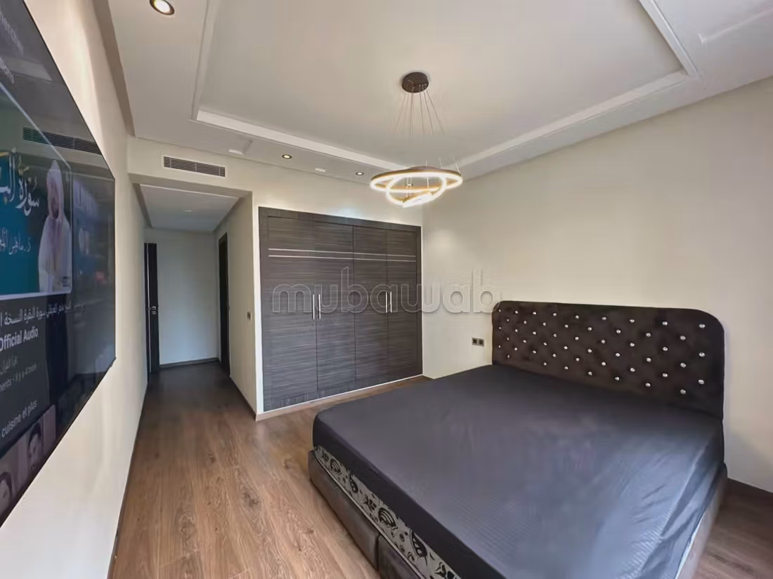 Louer un appartement à Racine. 3 chambres. Entièrement meublé — 6