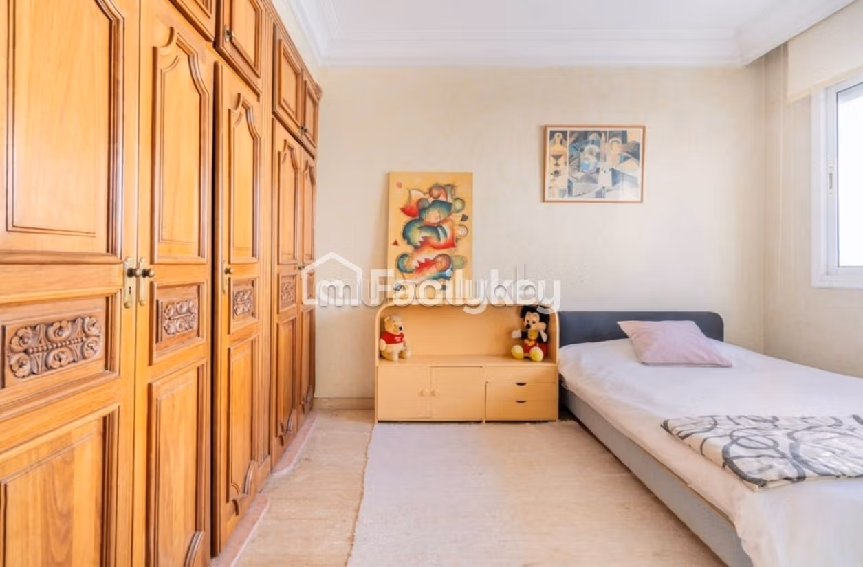 Appartement de 220 m² à Casablanca — 5