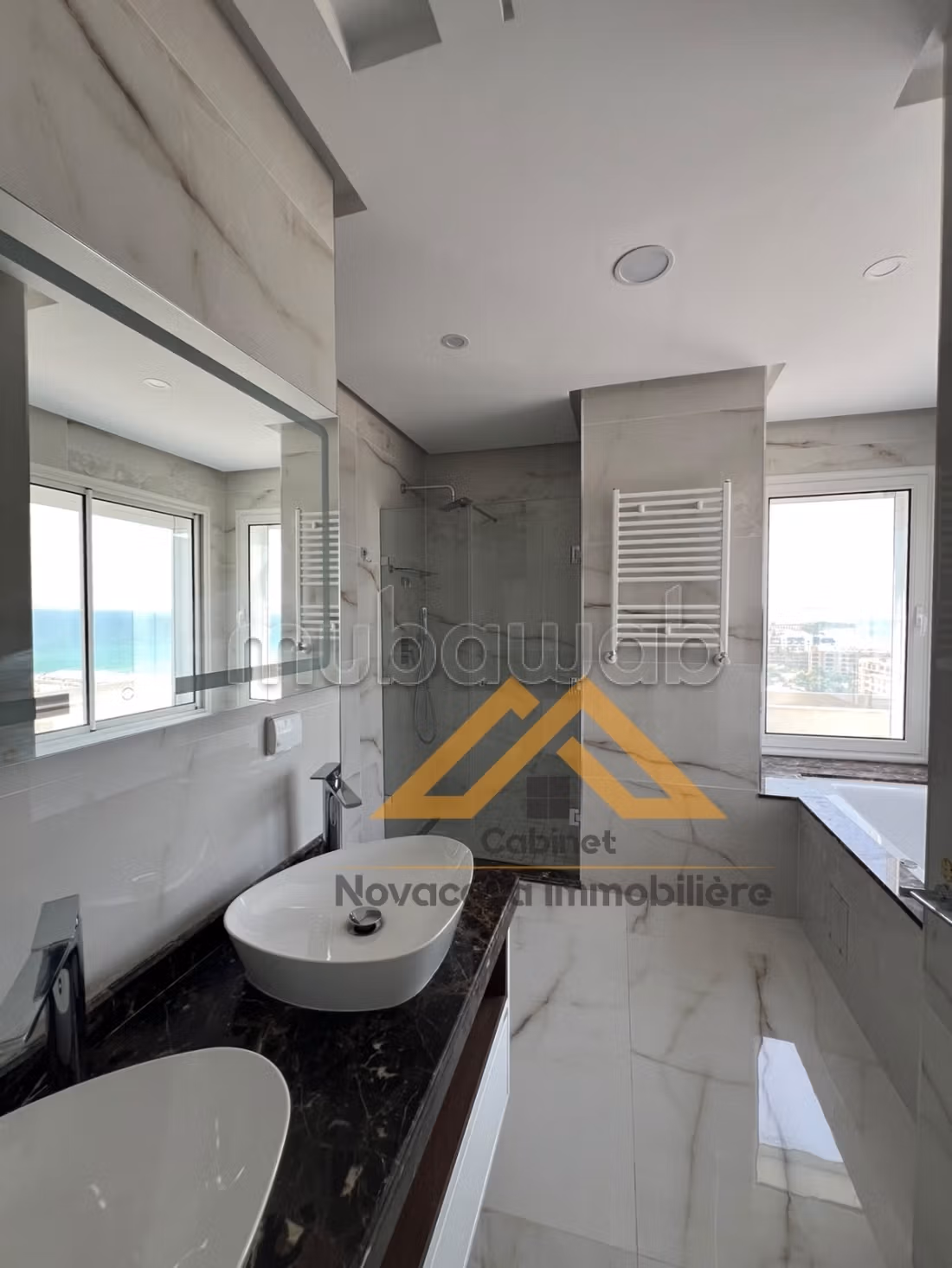 IN AFFITTO, Duplex di Prestigio con vista mare a Sousse