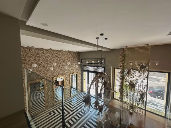 Local Premium en alquiler en Borgoña