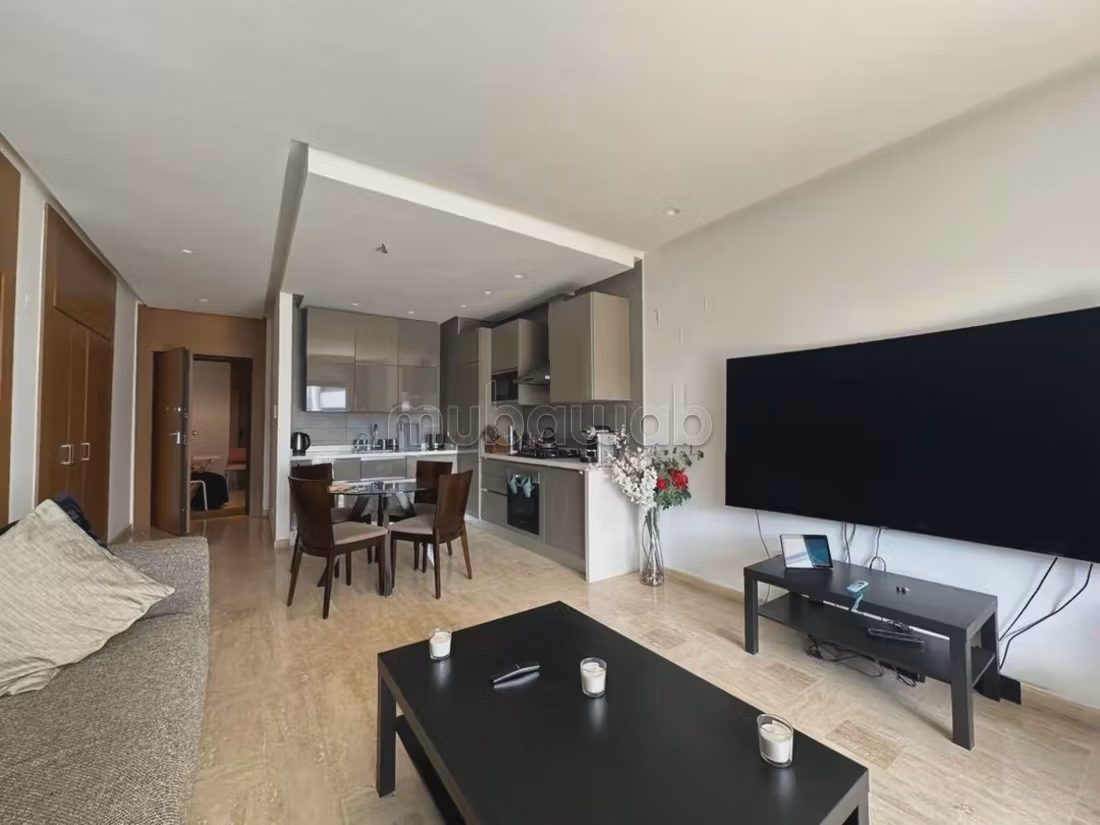 Bellissimo appartamento in affitto a Casablanca Finance City. Dimensione 120 m². Mobili nuovi