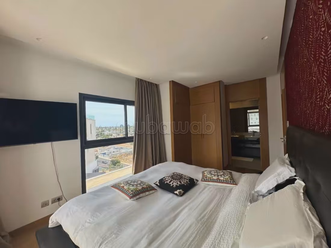 Bellissimo appartamento in affitto a Casablanca Finance City. Dimensione 120 m². Mobili nuovi