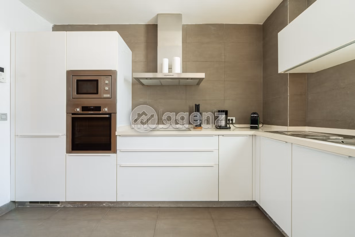 Appartement à louer 200 m², 3 chambres Ain Diab Casablanca — 4