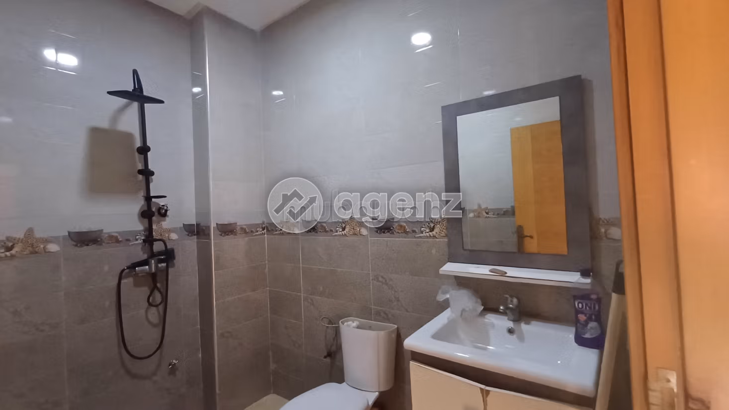 Duplex in vendita 130 m², 4 camere Hay Salam Mohammedia