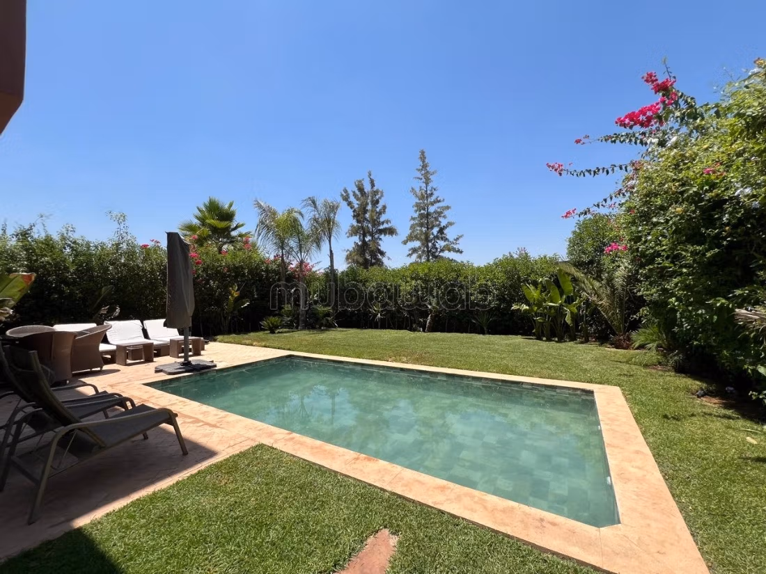 Villa 3 ch à louer route de Fés