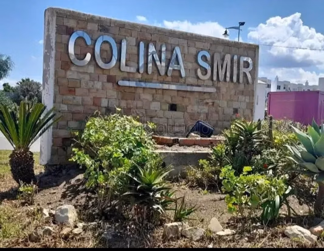 Affitta questo appartamento a Fnideq. Superficie totale 70 m². Ben arredato